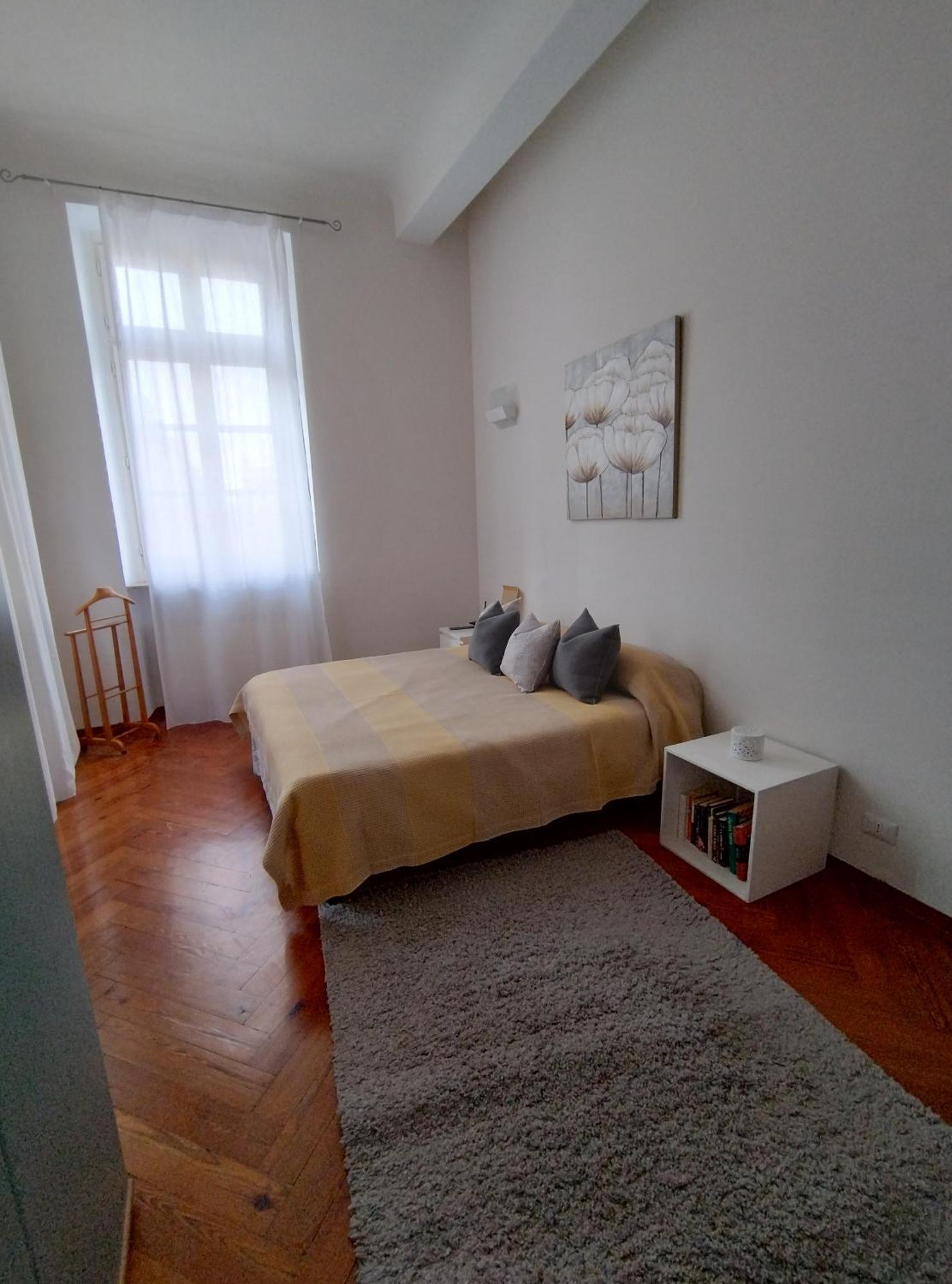 Spazio Q16 Quadrilatero Torino Номер фото